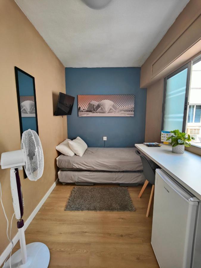 Habitacion En Alquiler, Valencia / Room For Rent, Valencia Валенсия Екстериор снимка